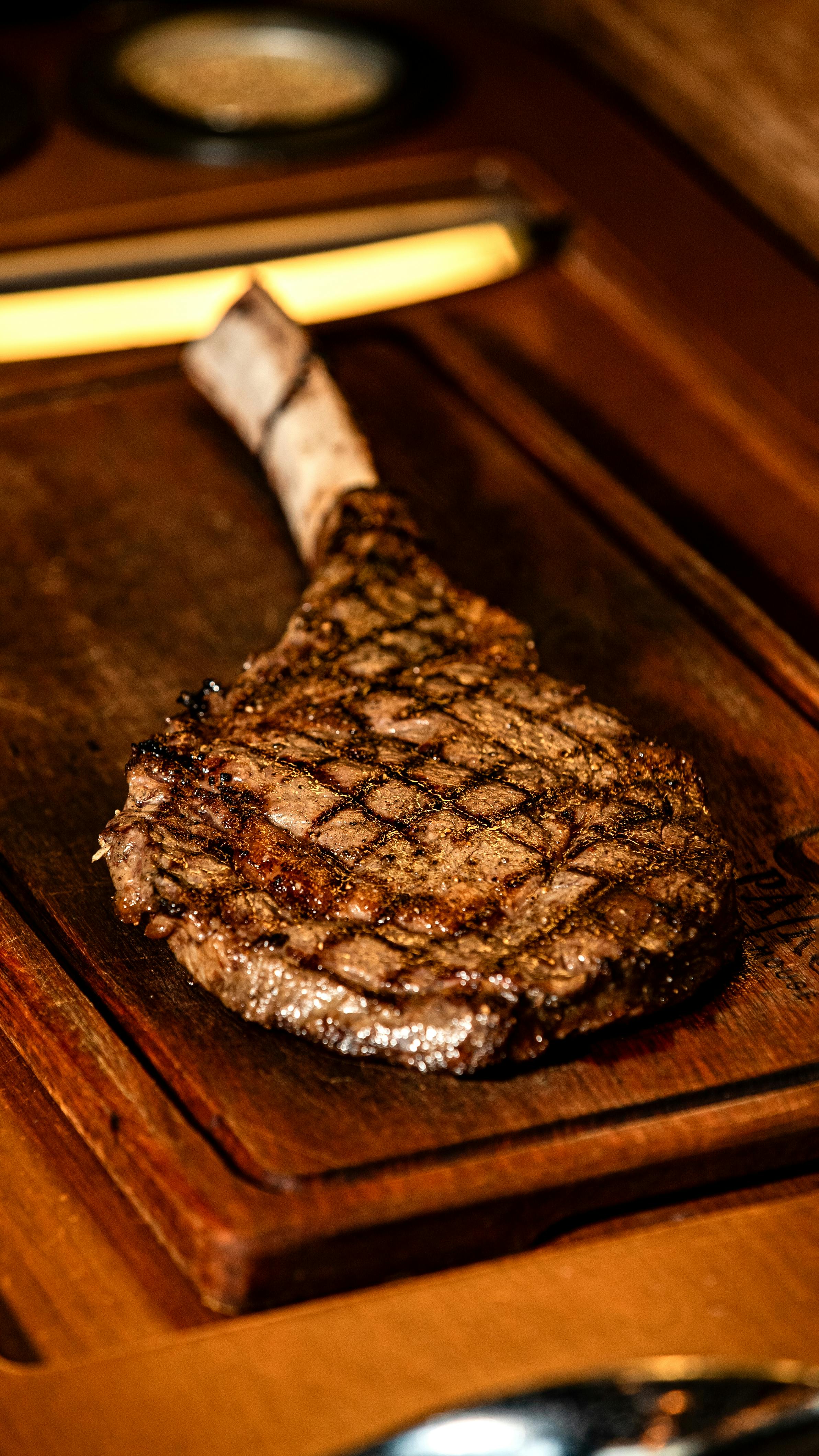 Dry-Aged Côte de Bœuf